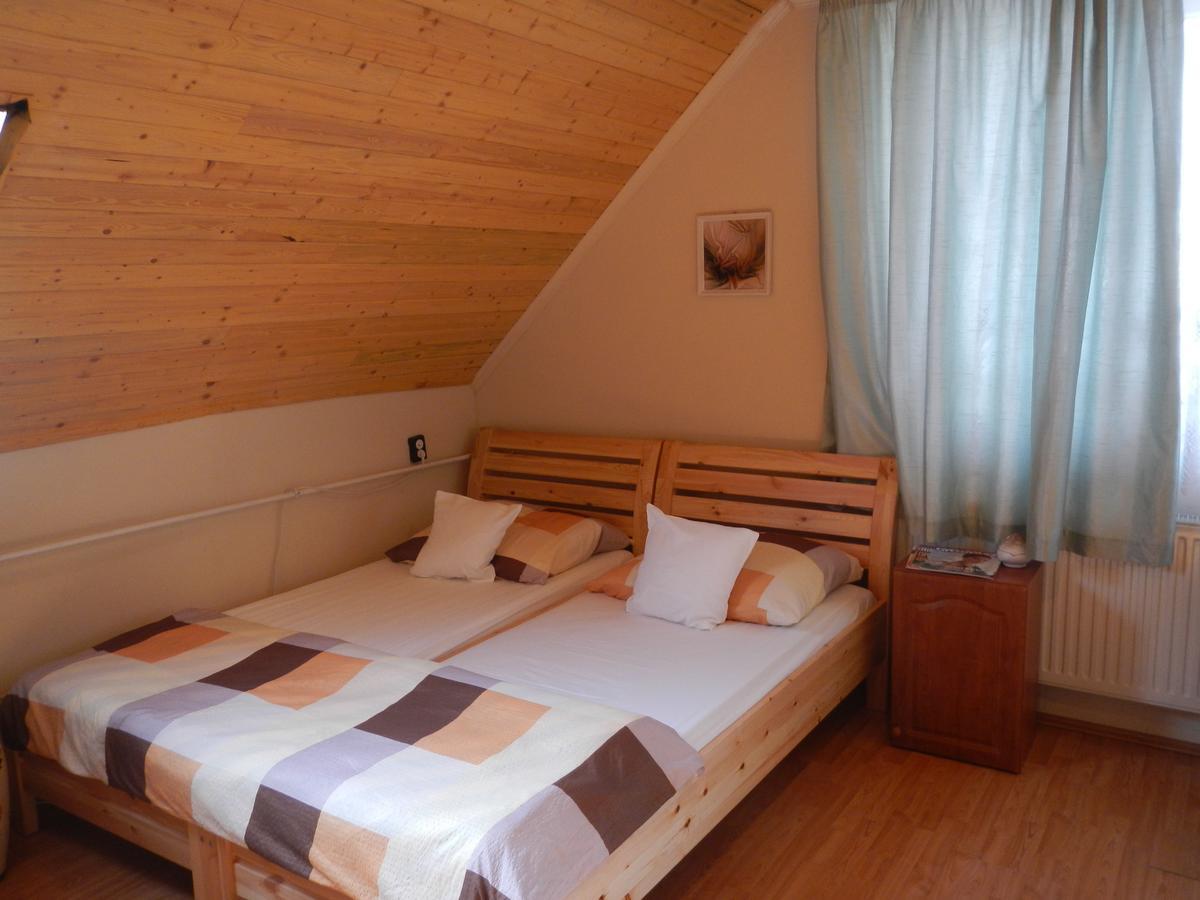 Vakacio Apartman Balatonalmádi Екстериор снимка